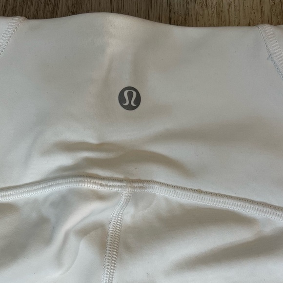 Lululemon White Athletic Capri Leggings Size 6 - Picture 4 of 8